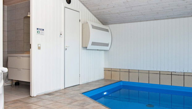 10 Person Holiday Home in Juelsminde-by Traum - Foto 5, Piscina