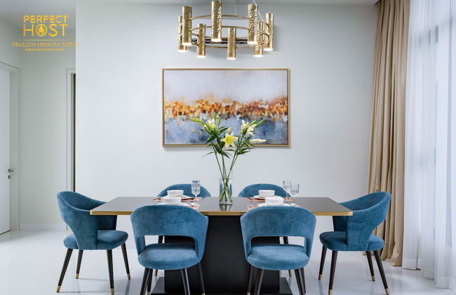 Pavilion Embassy Suites KL by Perfect Host - Photo 32