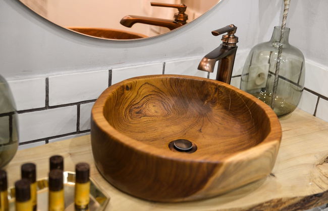 The Majestic Garden Suite - Photo 28