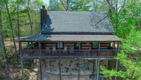 Bear Pause - 2 Bedrooms, 2 Baths, Sleeps 6 Cabin by RedAwning - Foto 2