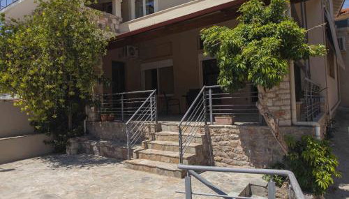 Stone Cottage Agios Adrianos Nafplio - Foto 2