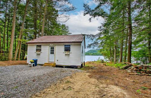 Hartford Cottage with Private Beach on Bear Pond! - Photo 26