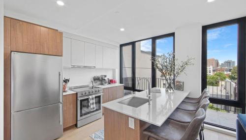 149BK-601 NEW PH 2BR-2Bath Private Rooftop W D - Foto 4