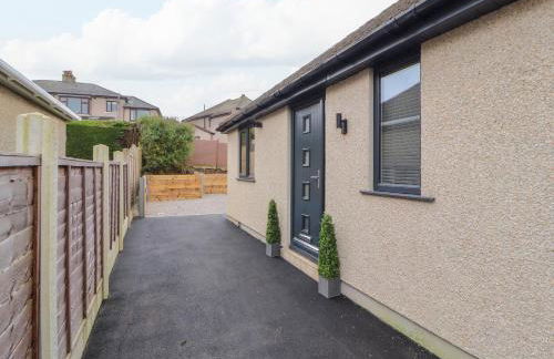 12 Merefell Road - Photo 2