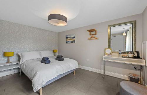 The Hare's Field, Wethersfield - Foto 52