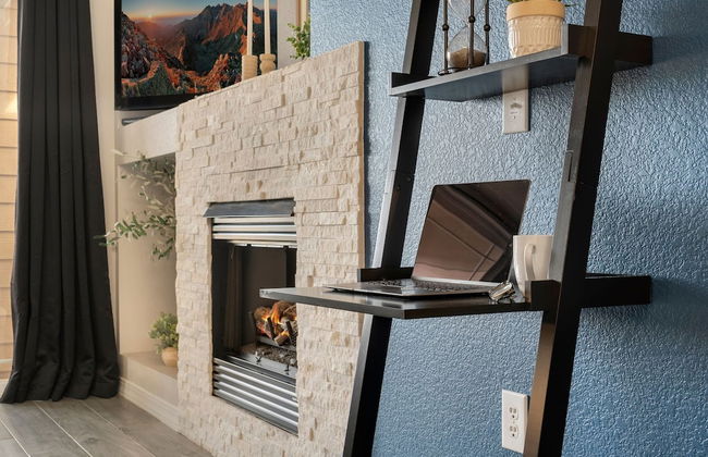 Timberline Retreat King Bed, Fireplace & Pool! - Foto 25