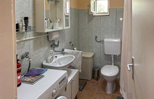 1 Bedroom Cozy Home In Knin - Foto 13