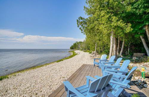 Sturgeon Bay Hideaway with Direct Water Access! - Photo 36