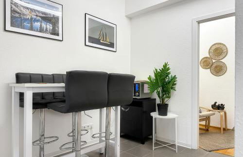 Zentrale Wohnung für 12 Gäste nahe Schlossplatz - Foto 1