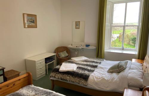 Beautiful Listed Mansion with incredible woodland views - Photo 27