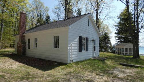 South Cottage on Torch Lake - Foto 3