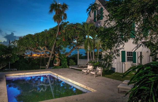 Pink Sands Paradise: Luxury Estate With Pool - Foto 6