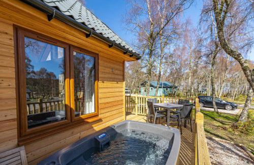 Thistle Lodge 21 with Hot Tub - Foto 7