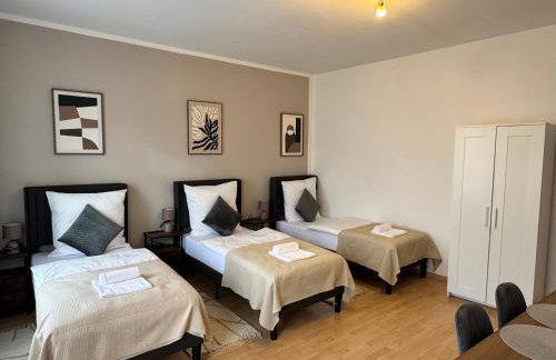 Arminos Large Group Apartment- 3 Zimmer & 2 WCs - Foto 14