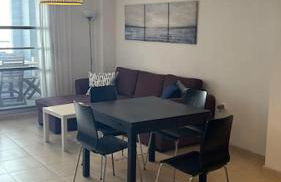 Acogedor apartamento en la playa con WIFI y AACC - Foto 1