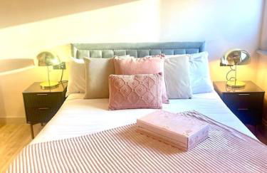 Pretty Pink Posh Penthouse - Foto 22