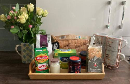 Cosy 2 bed terraced house in Conwy - Foto 8