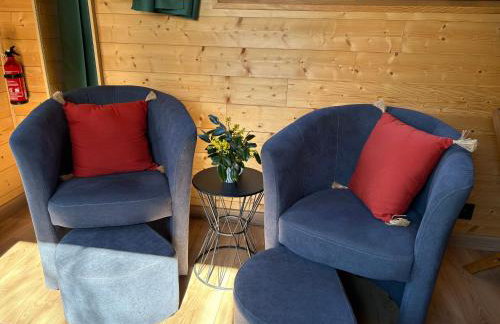 Évasion romantique en roulotte autonome avec confort moderne en pleine nature - FR-1-591-552 - Foto 4