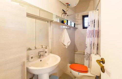 Mansion of 120 m2, with high ceilings and big yard - Foto 24