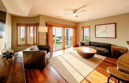 Buxton Slick - Waterfront 2-Bedroom, 2-Bathroom Suite at REAL Watersports - Foto 5