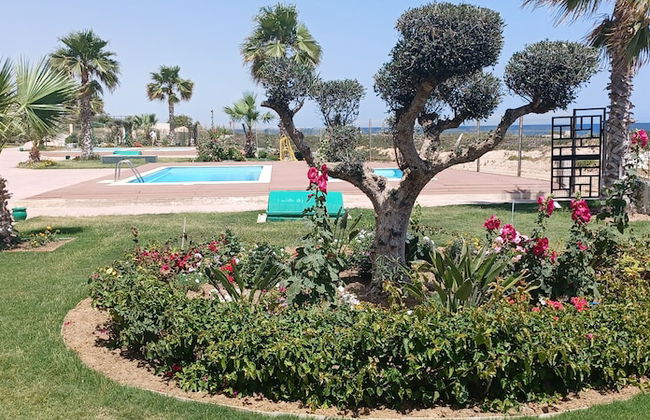 Beach Front Luxury Living Apartment - Foto 12