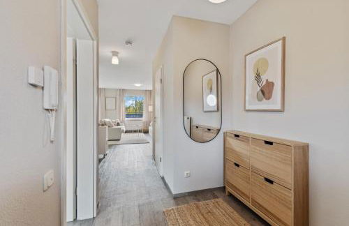 2-Zimmer Duisburg City Apartment 50m2 - Nähe Innenhafen und HBF - Foto 2