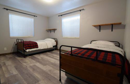 6 King Bedrooms, Sleeps 20, 8 Rooms, Bikes, HotTub - Foto 18