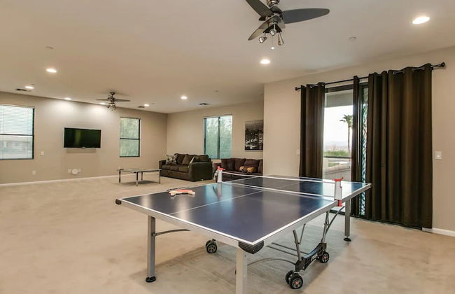 Luxe 4 Bdrm W/pool and Spa on Golf Course Lot! - Foto 34