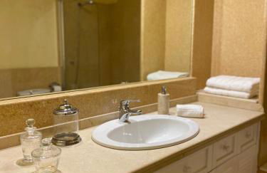 CASA PALACIO SXVIII CON PISCINA en centro histórico de SEVILLA - Photo 70