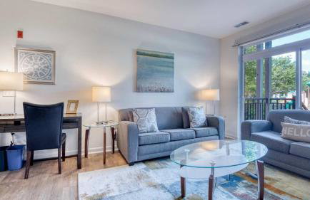 Luxury Modern Apt with Patio - Foto 2