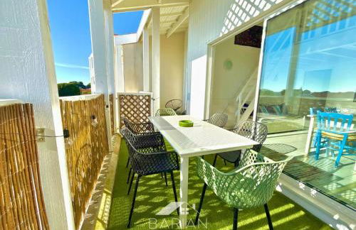 Vue Mer et Piscine, avec Balcon - 1 min de la plage - Foto 5