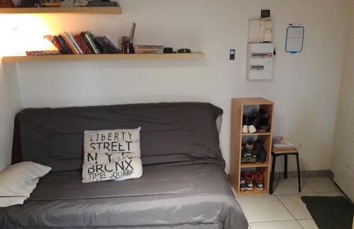 Petit maison avec jardin - Photo 4