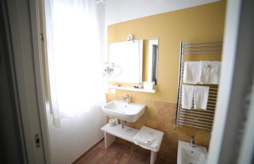 Castello di Serragiumenta - Foto 9