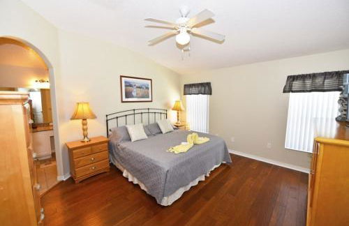 Lakeside 4-bed Pool Home At Villa Sol 4 Bedroom Home by Redawning - Foto 16