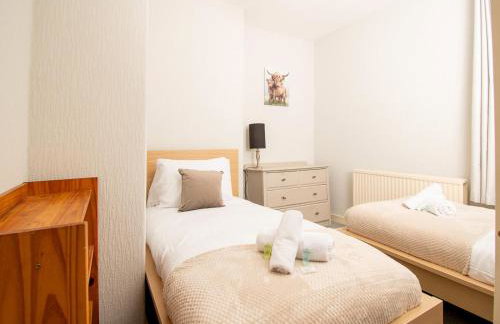 Private Entrance GF 2 bed flat near Renfrew Centre - Pass the Keys - Foto 60