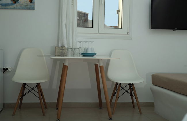 Sofia's Bungalows Mykonos - Photo 13