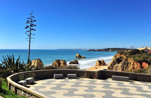 McRamé Design Apt Sea View, Beachfront, Swimming Pool, 2BDR, 2BAR, 6 pax, Praia da Rocha - Foto 38