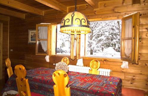 Chalet Tradizionale con bel giardino - Foto 13