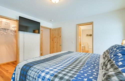 Game Room and Dock Lakefront Park Falls Getaway - Foto 11