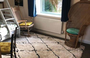 Lofthouse - secluded quirky cottage with sea views! - Photo 6