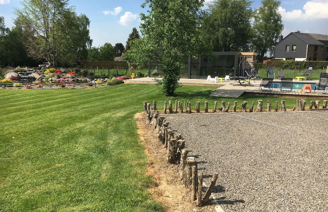 Luxury Villa With Pool - Photo 34