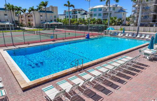 Palm Bay Club by Beachside Management - Photo 28