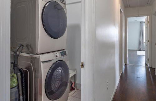 Huge 3BR Urban Gem just 3 miles to NYC plus Free Parking - Foto 14