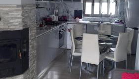 Isaias house - Photo 1, stove