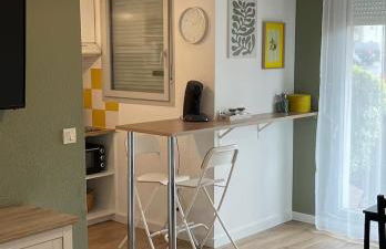 Grand studio 34m2 - Parking & Fibre - Proche Airbus - Foto 5