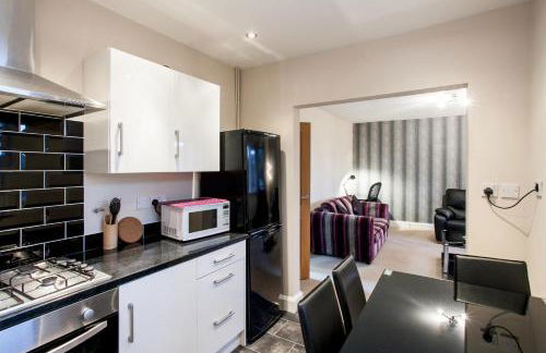 Luxury 2 Bedroom Apartment in Peaceful Location - Foto 30