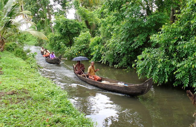Houseboat Cruise in the Backwaters of Kerala - Foto 4
