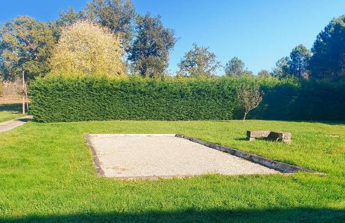 Nice Home In Église-Neuve-D'issac - Foto 12