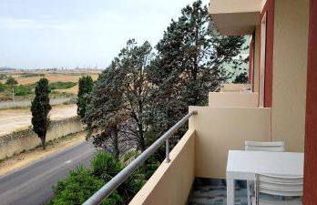 Intero Appartamento con Parcheggio Gratuito - Foto 49