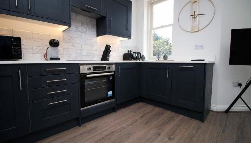 Large City Centre 3 Bed Flat with Parking - Foto 5